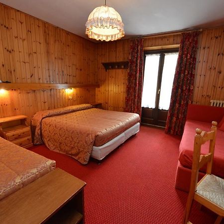 Petit Hotel コー​​ニュ エクステリア 写真